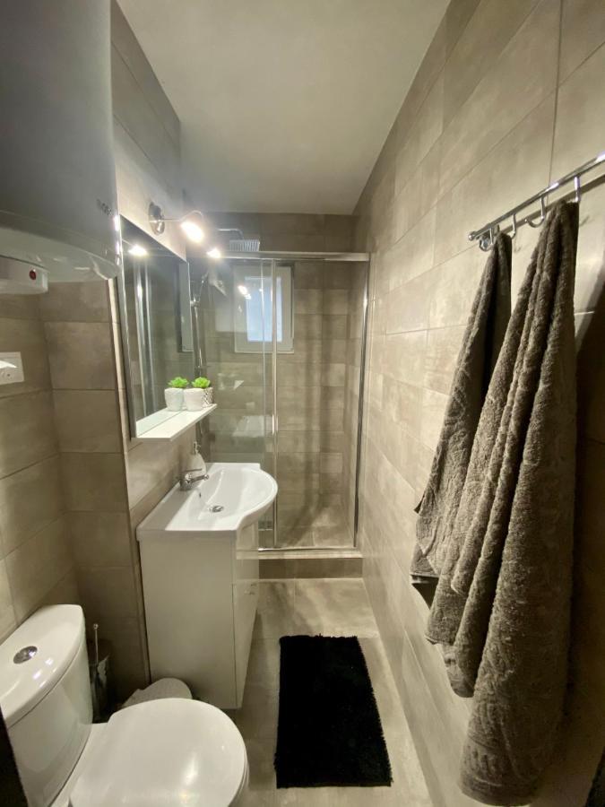 T&T Apartman Praid Exterior foto